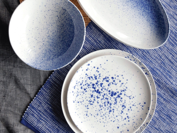Custom hotel tableware setting display